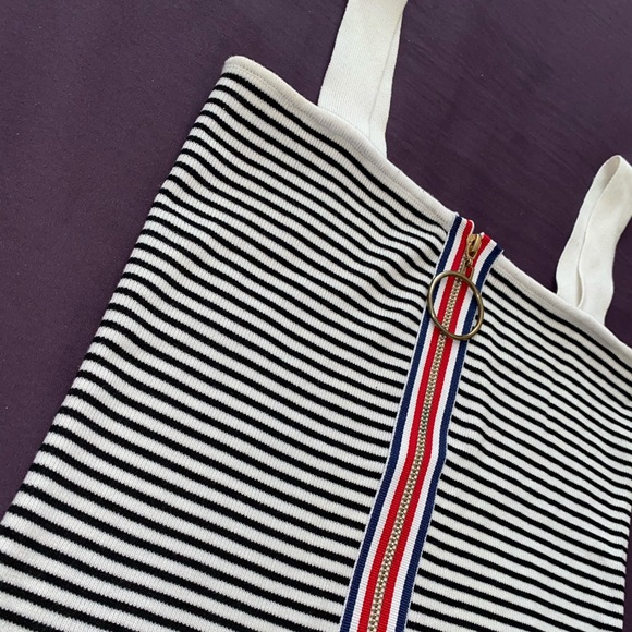Chiwawameme Striped Zip Up Tank Top - Picture 2 of 7